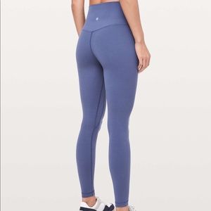 Gatsby Blue 28” Aligns Lululemon